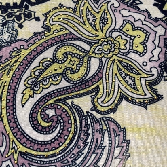 Zenergy by Choice women’s Mixed paisley Multi color, Details, pull on Tee - Picture 4 of 4